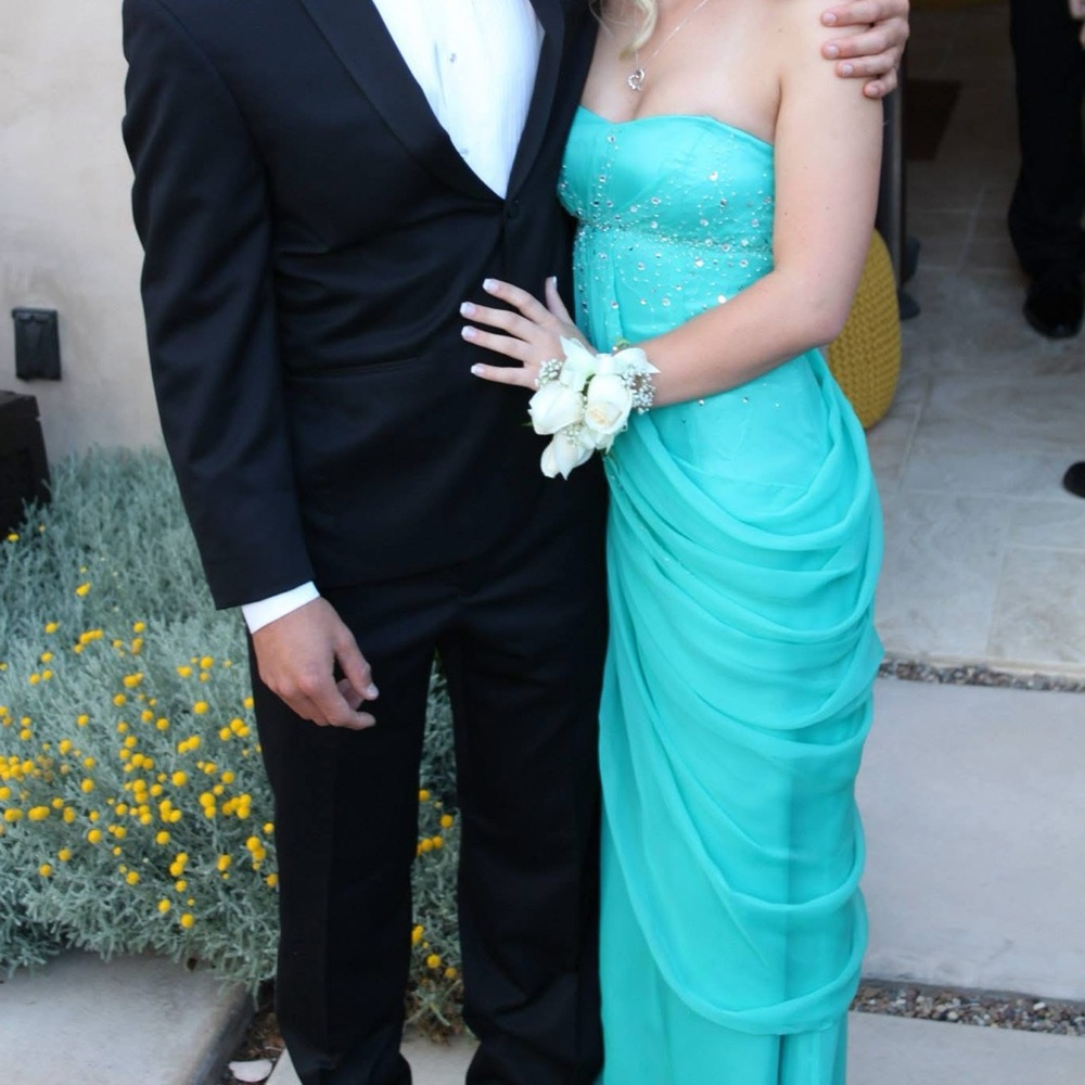 Elegant Strapless Teal Dress